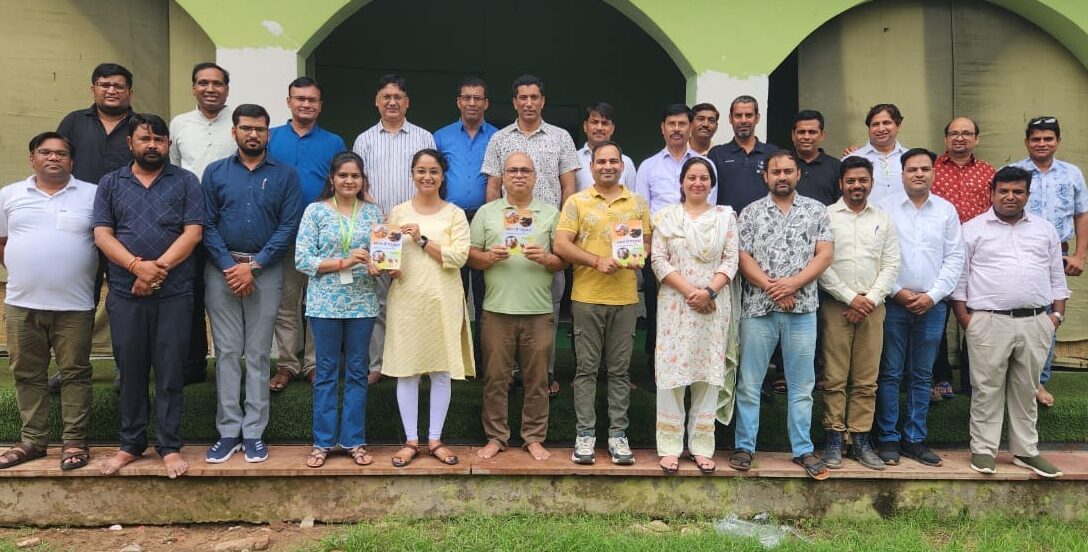 Naresh Kumar Nain authored Bharat Me Pashudhan with his team at launch event