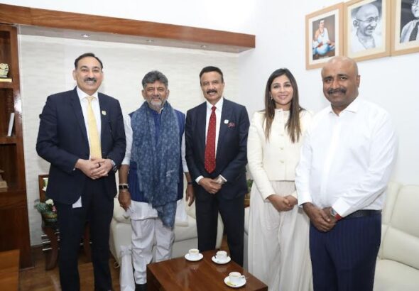 Dr. Azad Moopen Meets Shri D.K. Shivakumar; Reaffirms Aster DM Quality Care's Commitment to Karnataka with Rs 1,315 Crore Investment