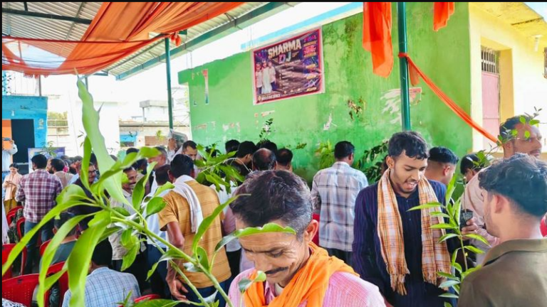 Arjun Save Earth Foundation Conducts Environmental Awareness Drive, Distributes 800 Herbal Saplings